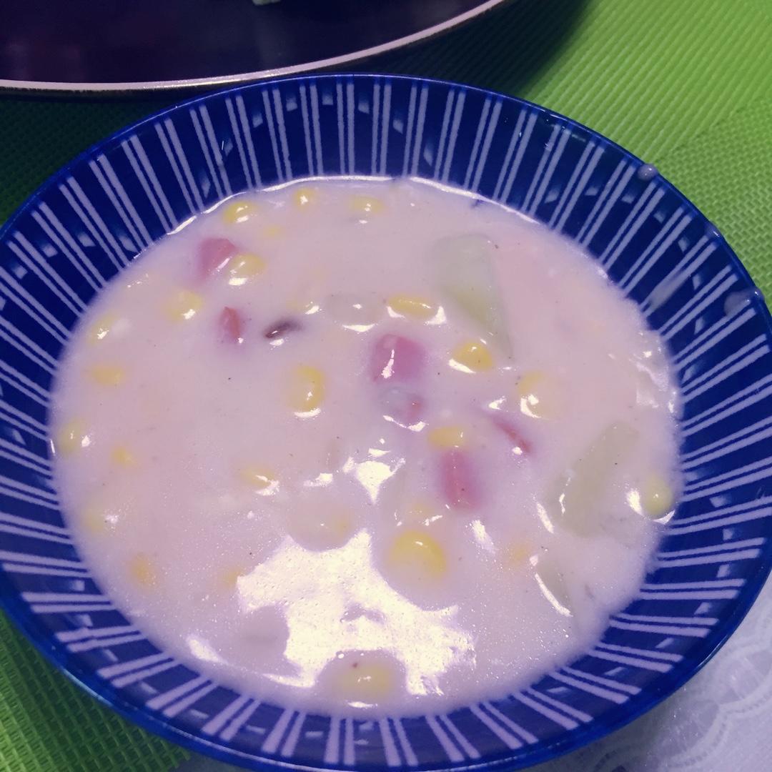 火腿玉米浓汤