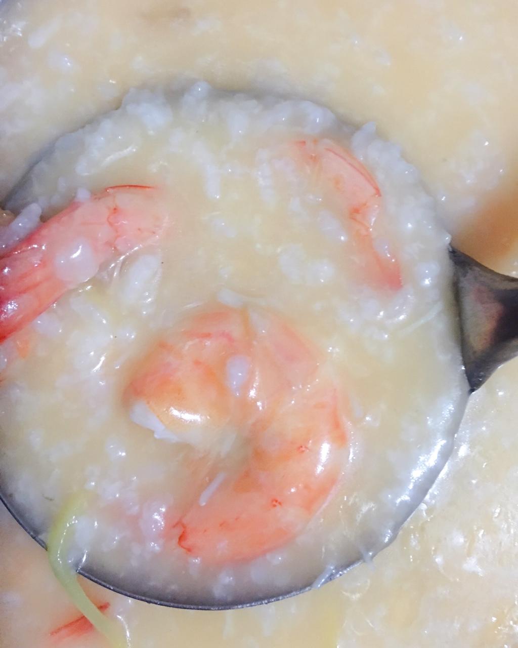 鲜虾砂锅粥
