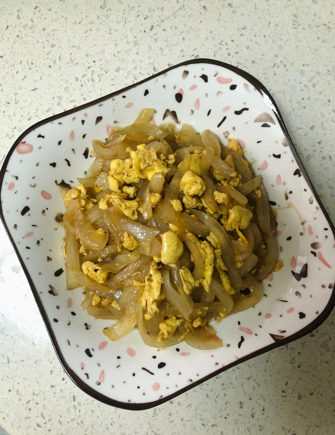 洋葱炒鸡蛋