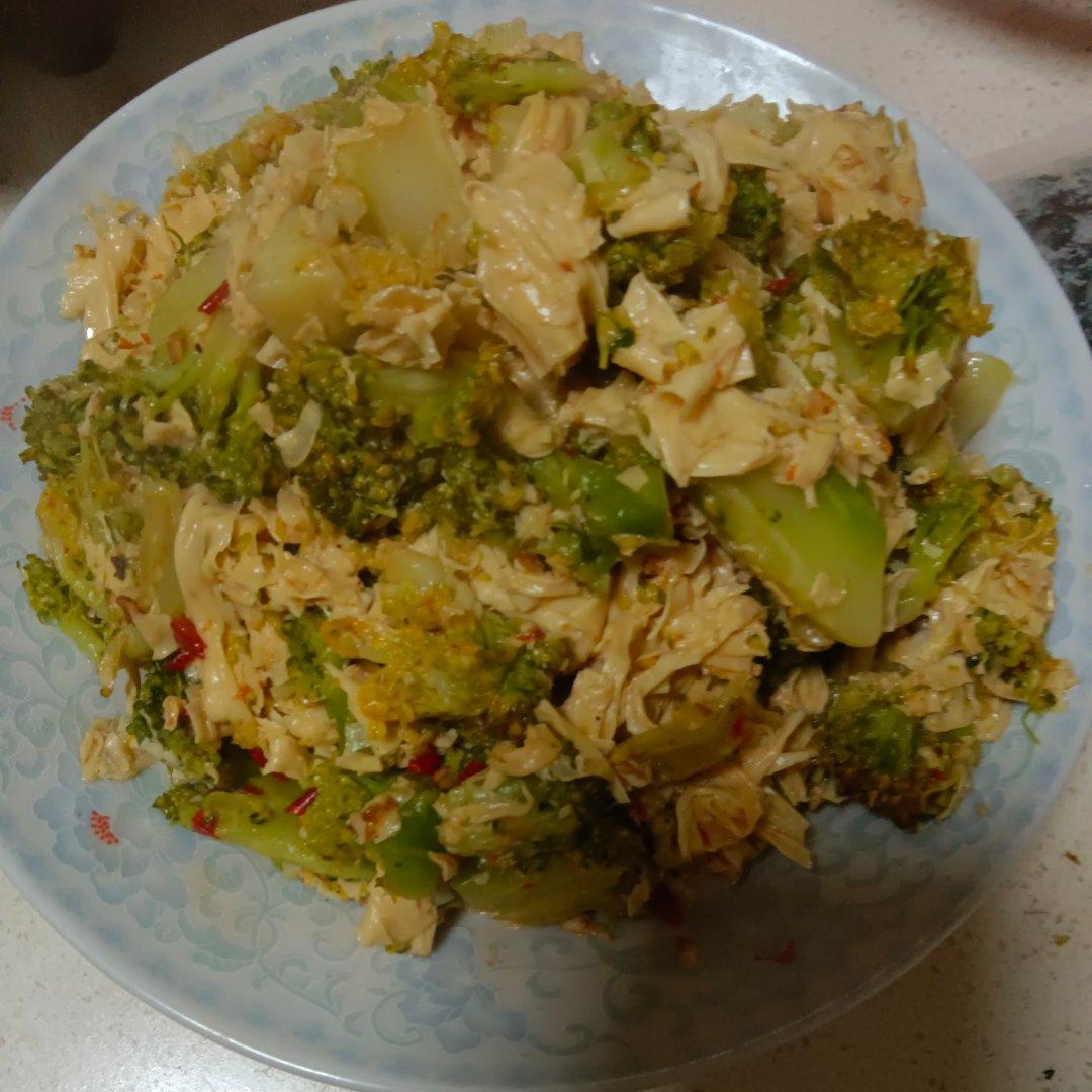 腐竹西兰花(素菜)