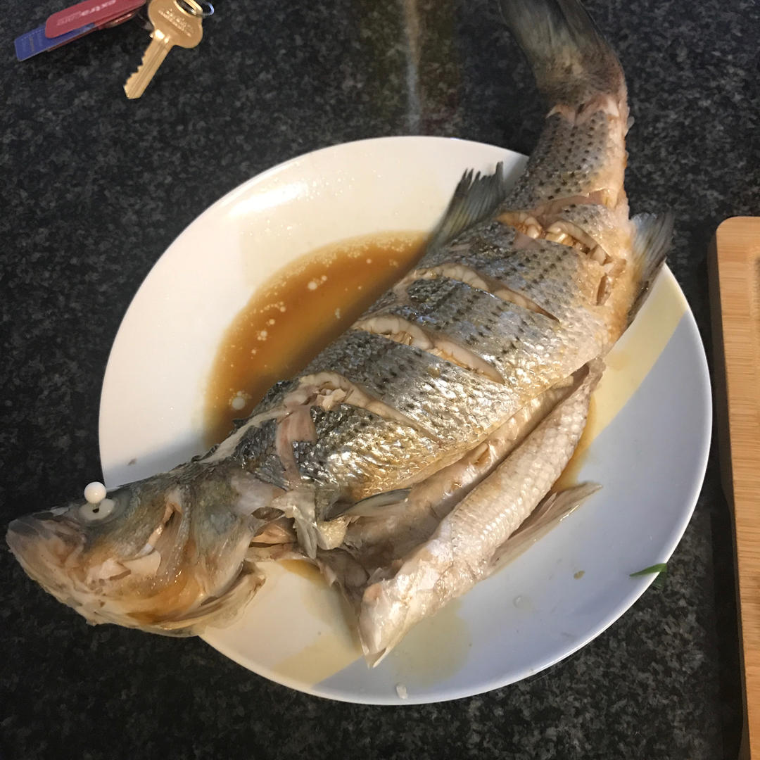 清蒸鲈鱼