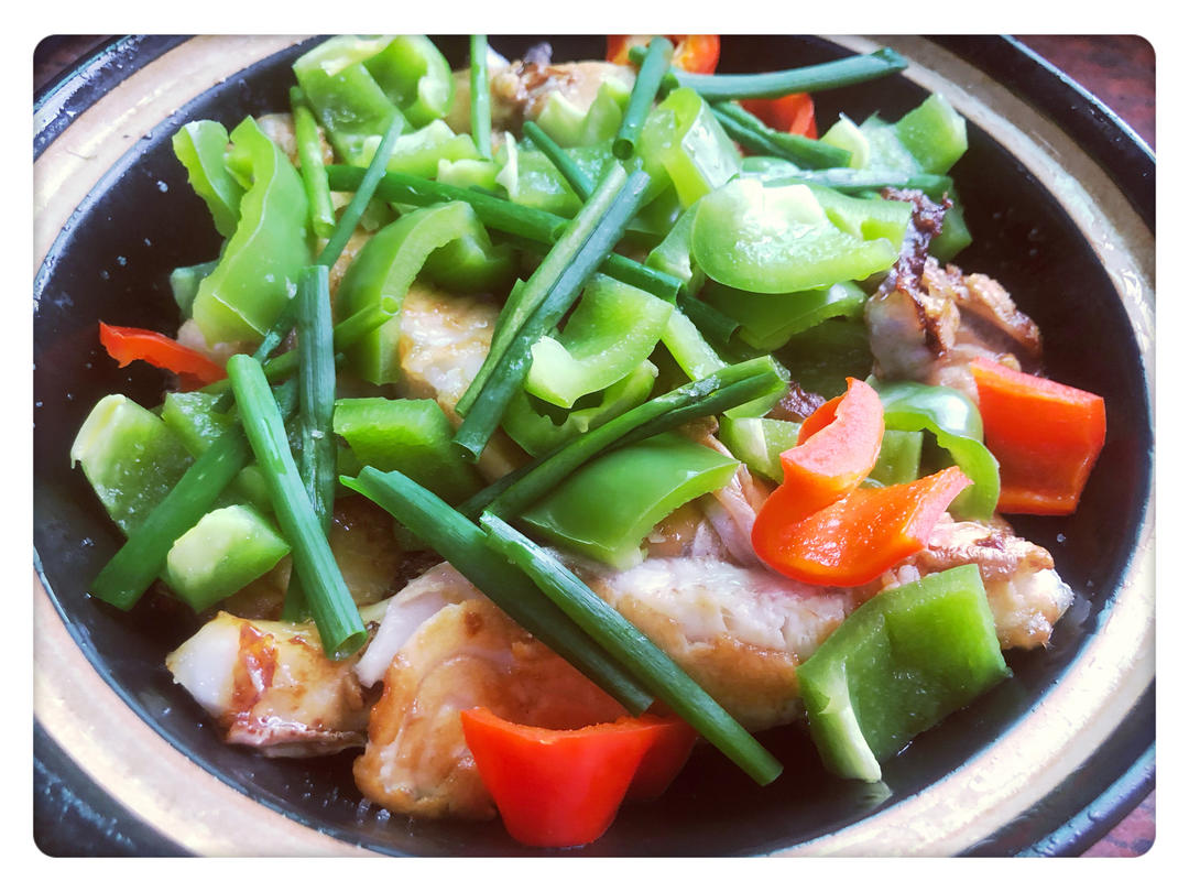 神仙下饭菜【葱焗鱼】！不加一滴水，煮出满屋香