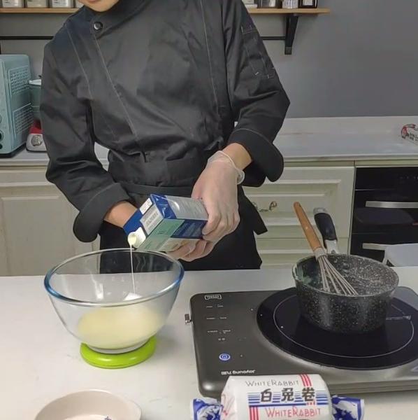 纯奶手撕吐司的做法 步骤1