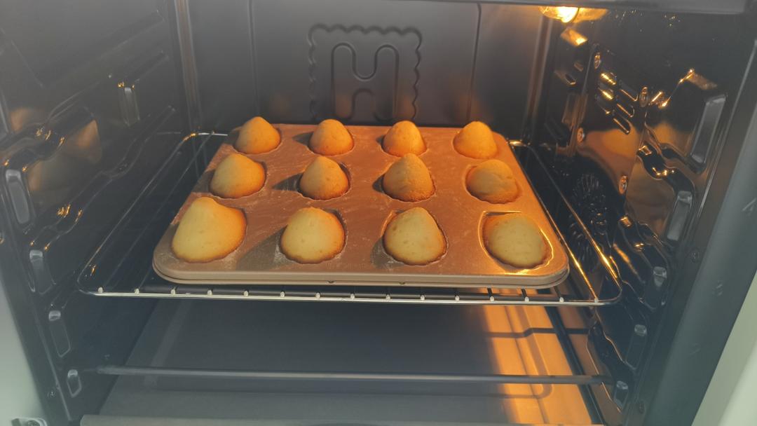 技术篇—如何做出好看的玛德琳肚子