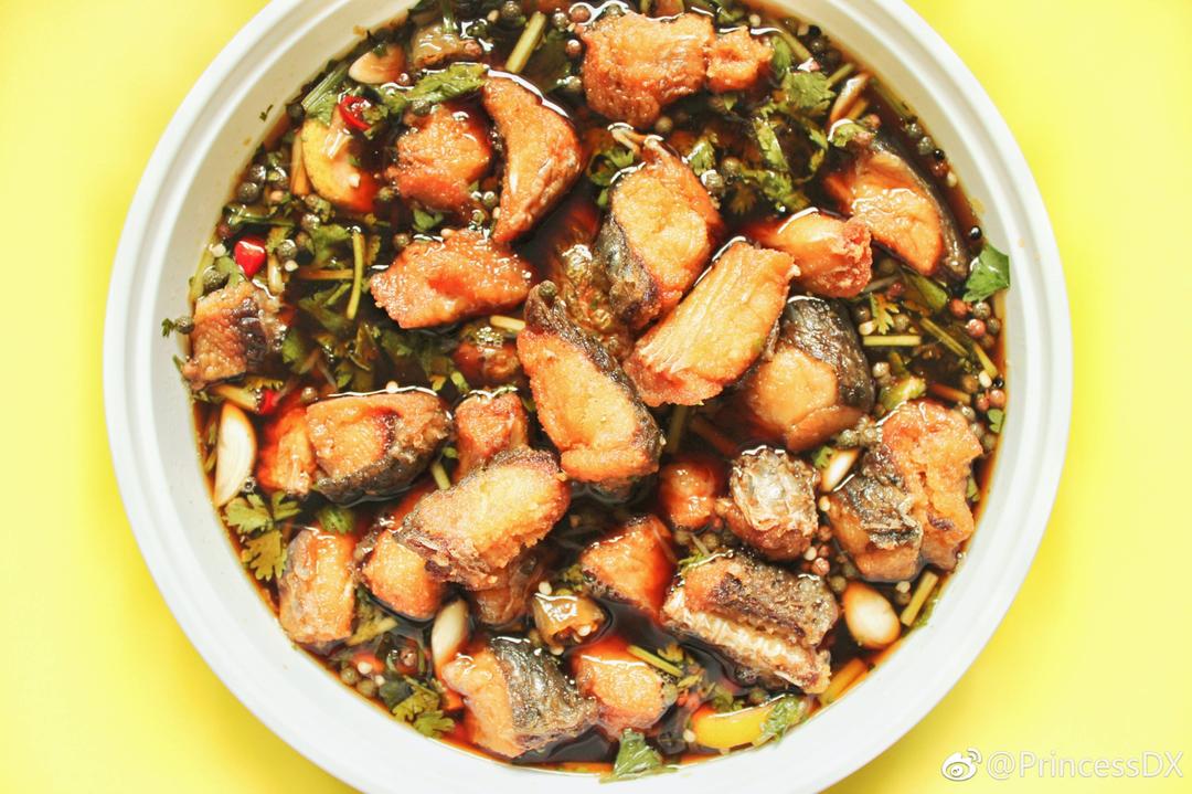 自制酸辣柠檬泡椒鱼块的做法