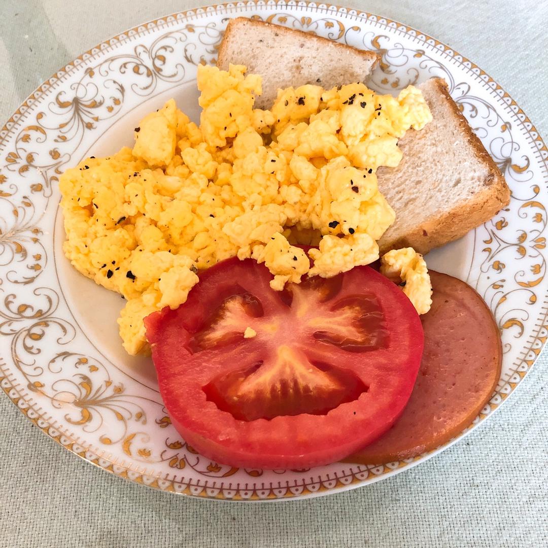 美式炒蛋 scrambled eggs