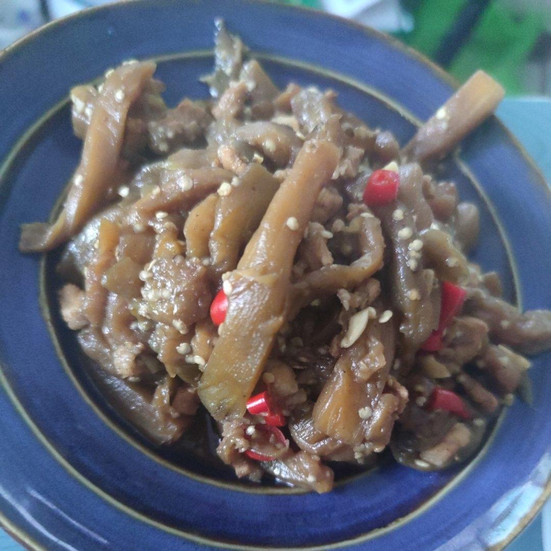 肉沫茄子（非油炸健康版）文末另附万能鱼香汁配方。