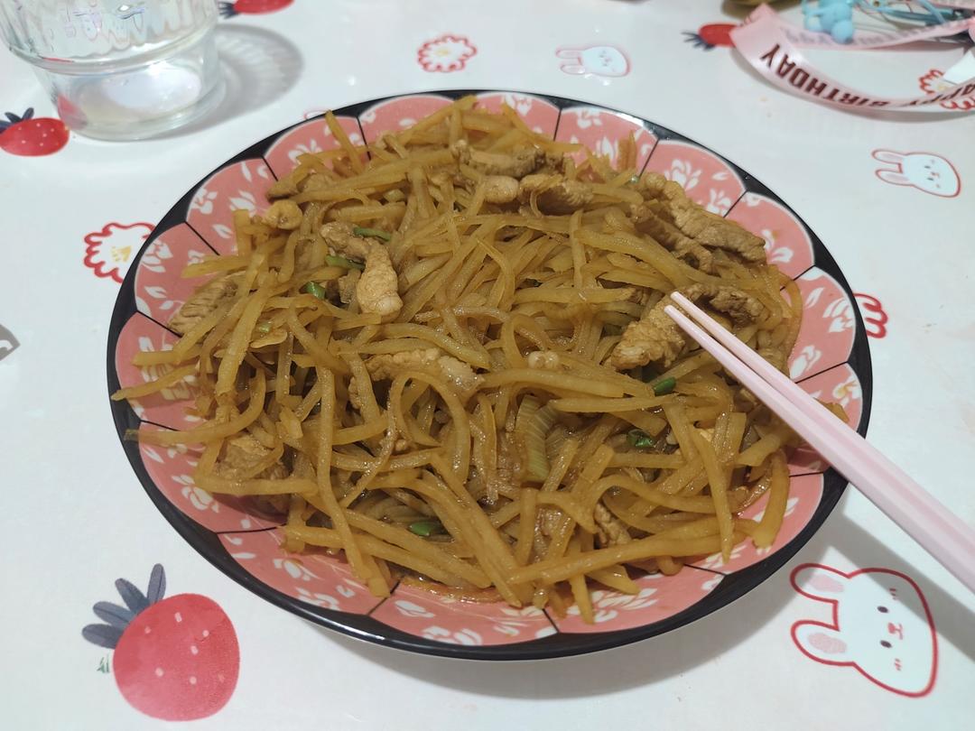 土豆丝炒肉