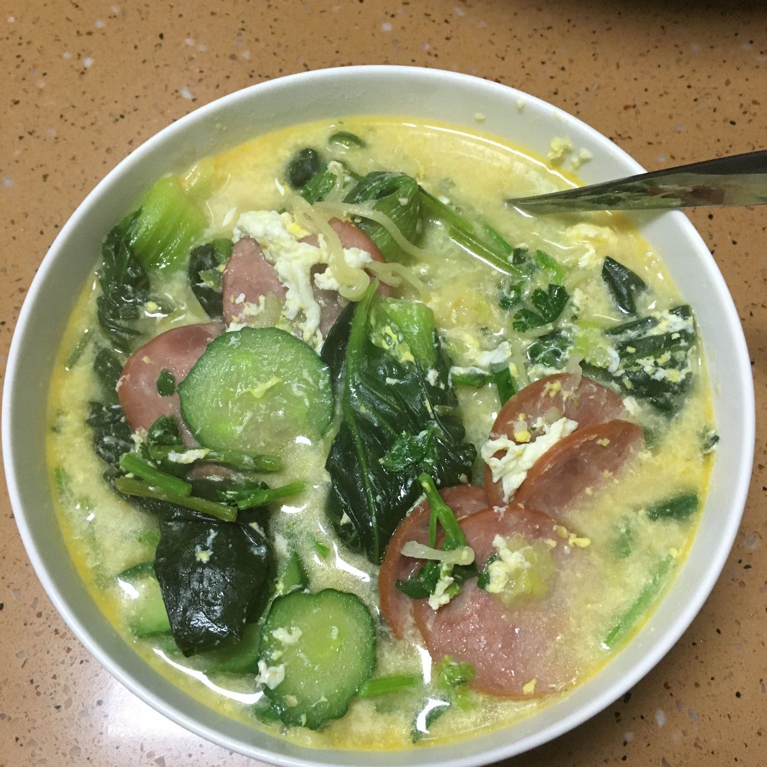 满足食欲的深夜秘密 森系浓香泡面