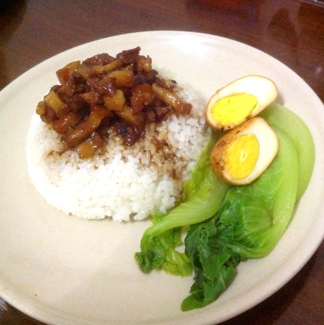 台式卤肉饭