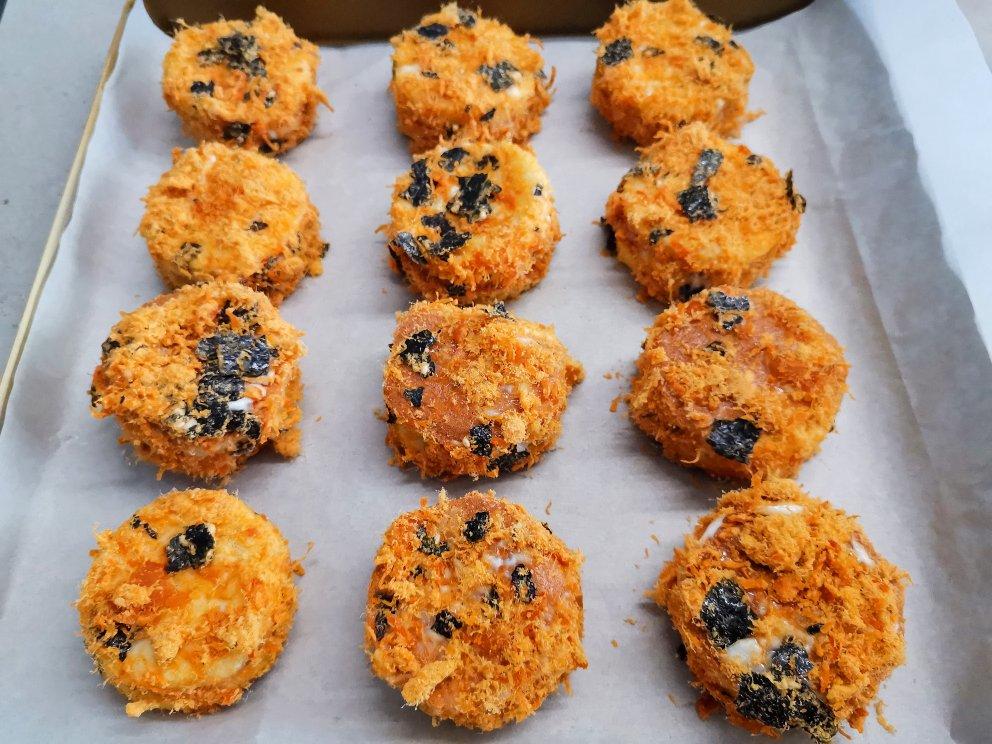 美味海苔肉松小贝