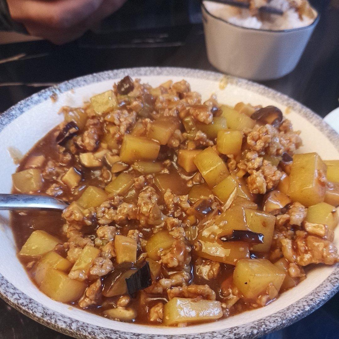 ㊙️香菇土豆肉沫拌饭❗️比外卖还好吃