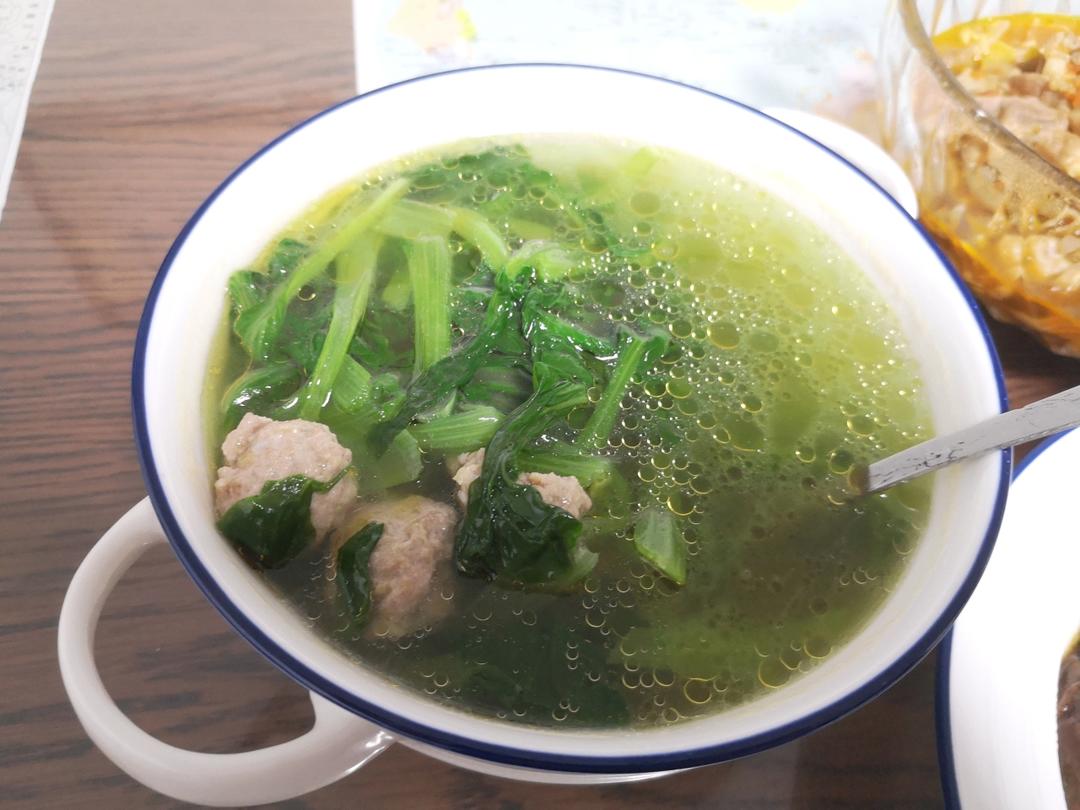 青菜秧肉圆汤（老少皆宜）