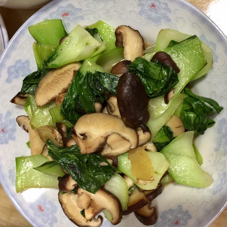 简易版香菇扒油菜