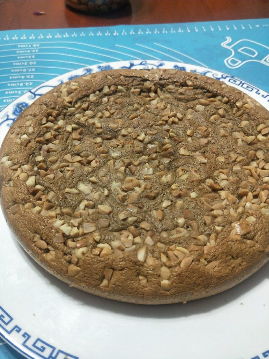 超棒，不用烤箱也能做蛋糕！微博访问量曾突破10W+的热门帖——电饭锅做蛋糕（多动图，孔瑶的食谱）