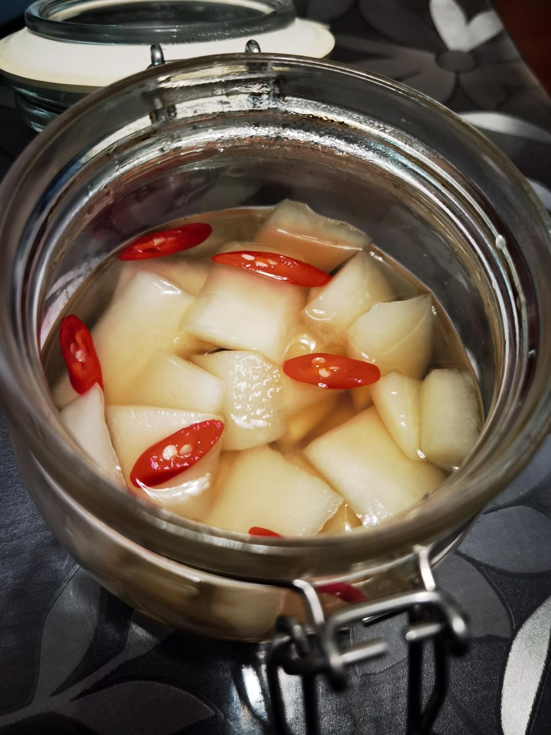 三步爽口酸酸辣辣腌萝卜片小咸菜