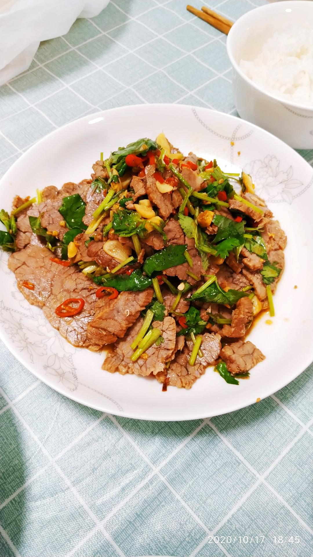 凉拌牛肉