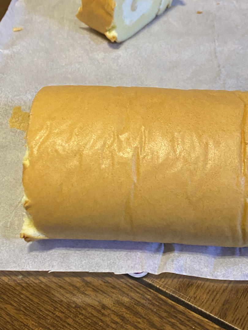 超详细的瑞士卷奶油蛋糕卷原味蛋糕卷的制作方法 饱满不掉皮不开裂（附模具换算方法）