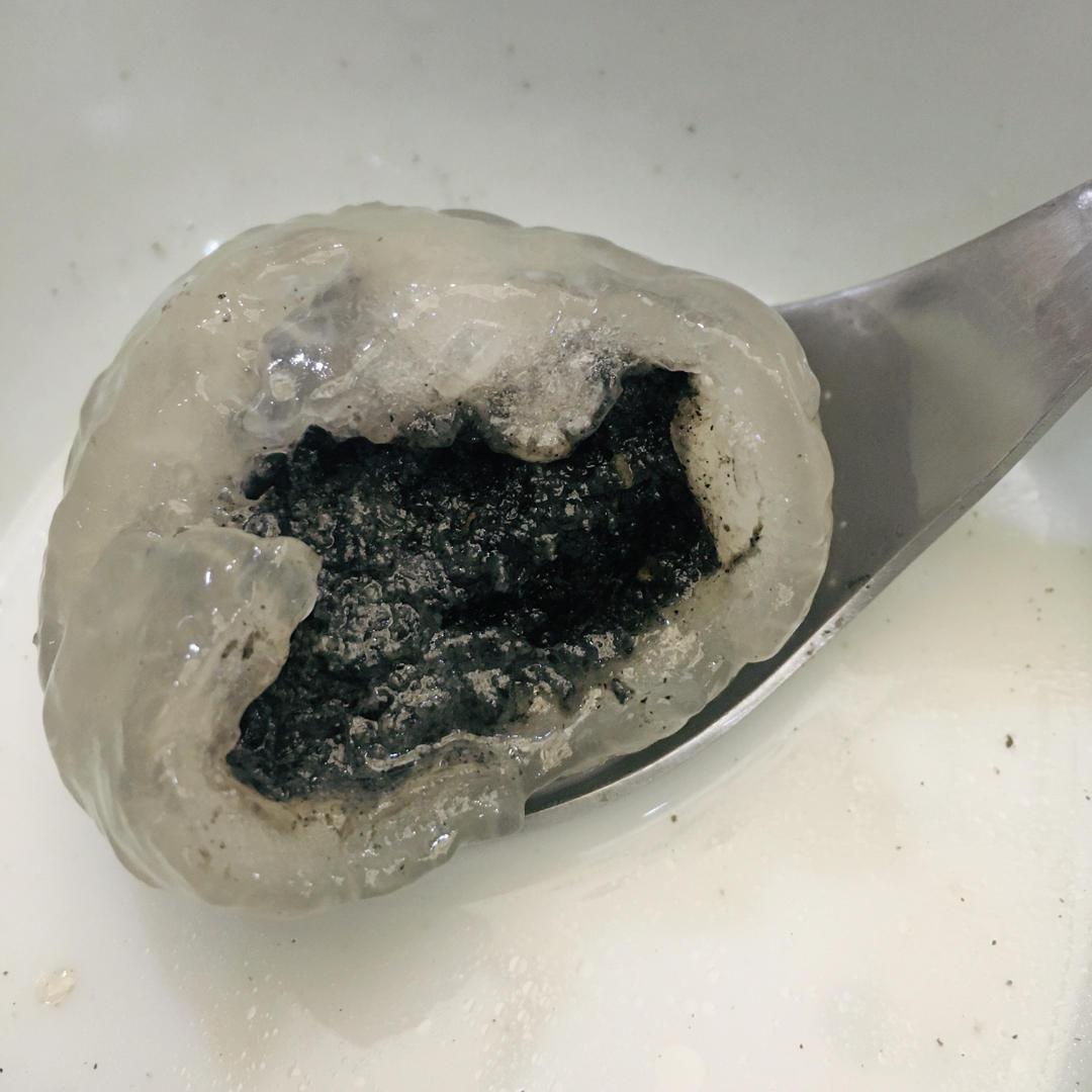 Q弹貌美的水晶紫薯汤圆
