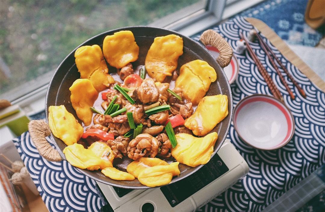 地锅鸡+自制红油【曼食慢语】