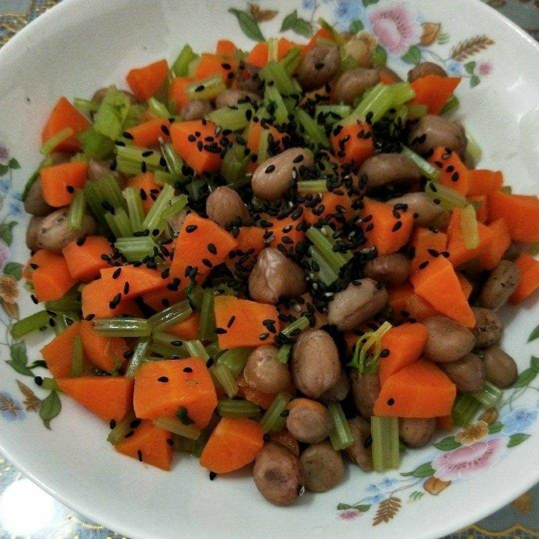 凉拌芹菜花生米胡萝卜