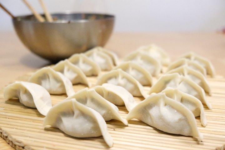 出淤泥而不染的莲藕木耳肉水饺