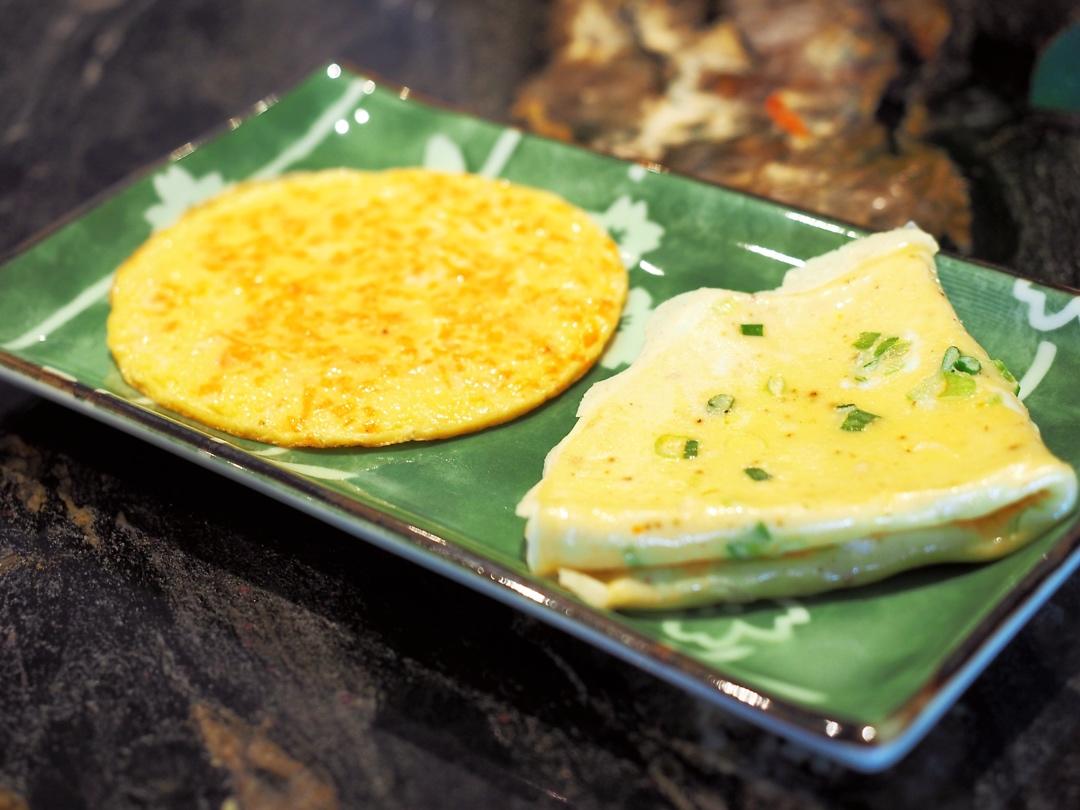 鸡蛋饼（葱花 / 胡萝卜）