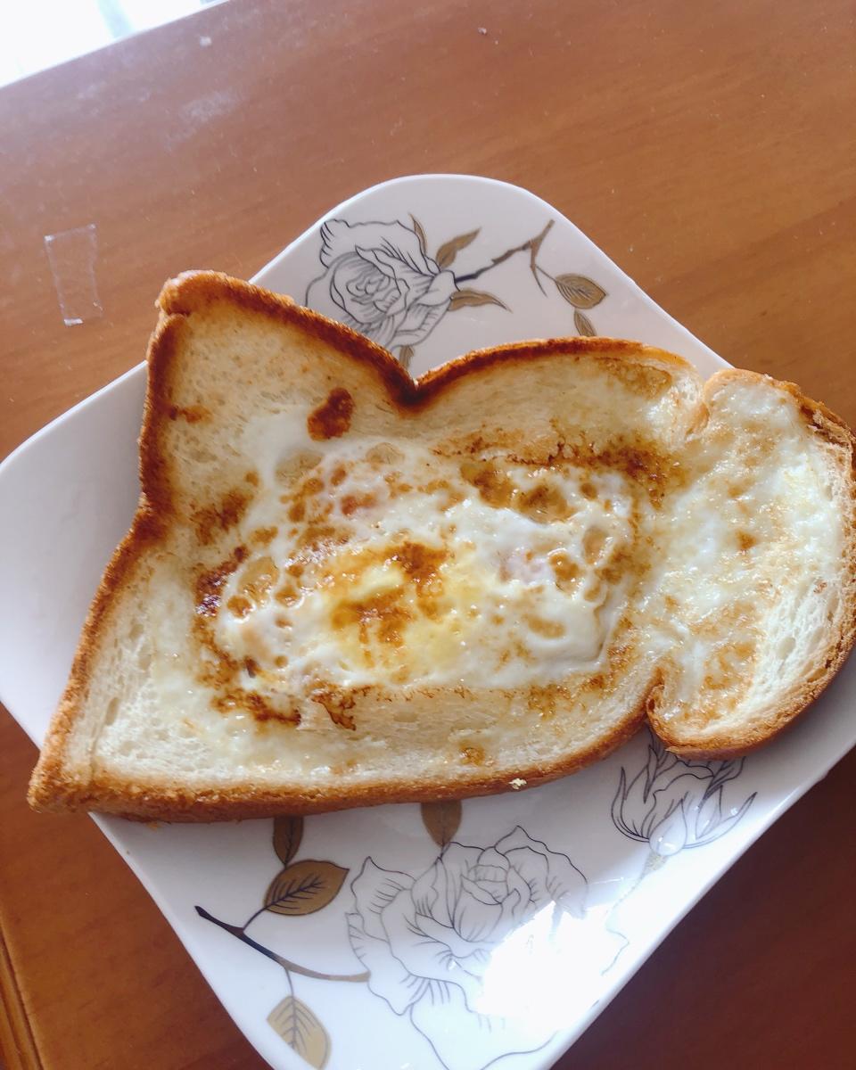 早餐快手鸡蛋芝士面包片