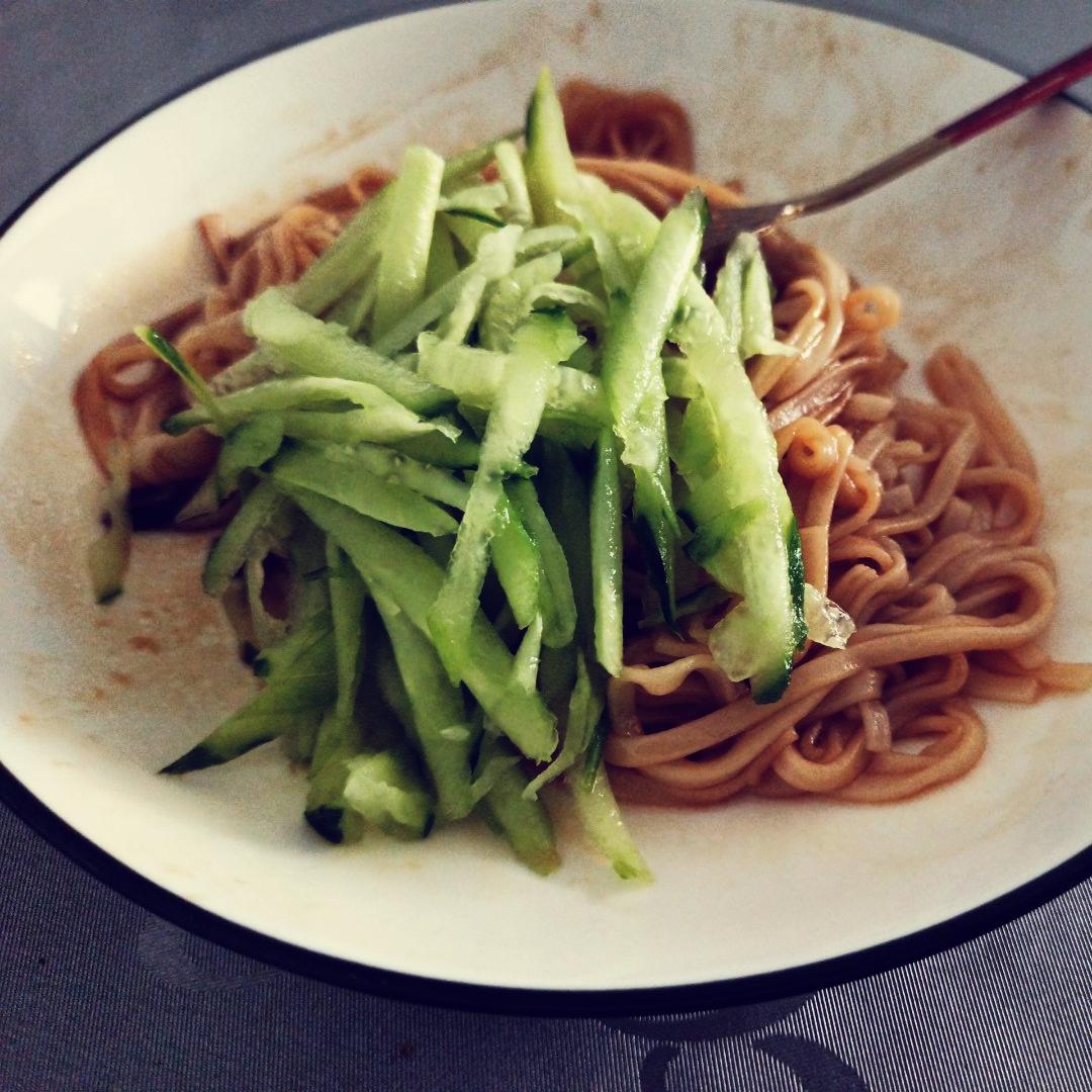 极香的葱油面