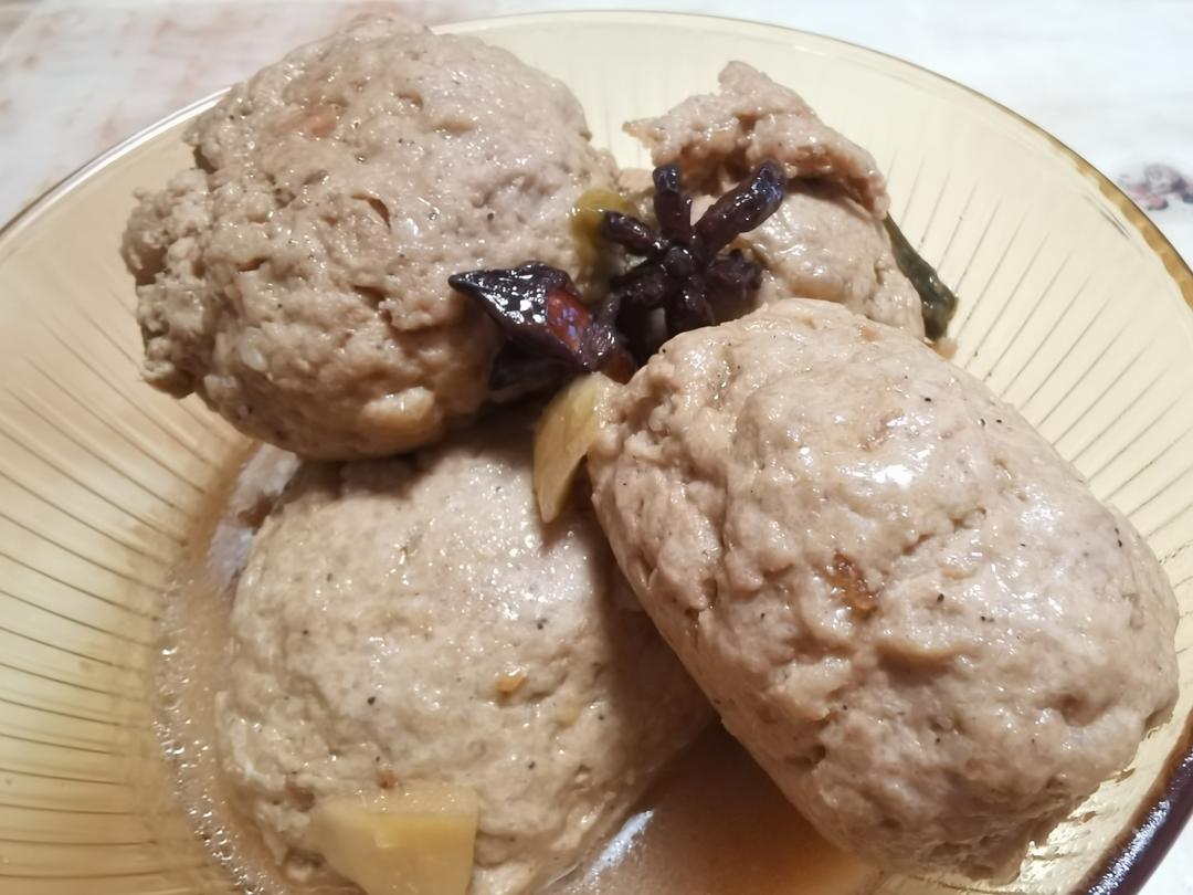 简单的红烧狮子头～拌饭太香了