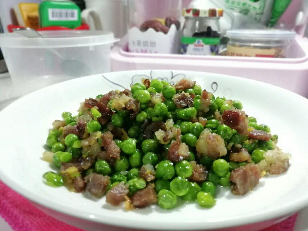 青豆炒腊肠
