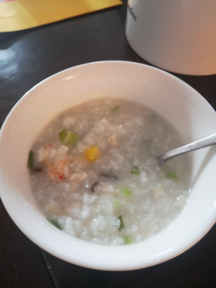 简单又好吃的鸡肉虾仁菜粥