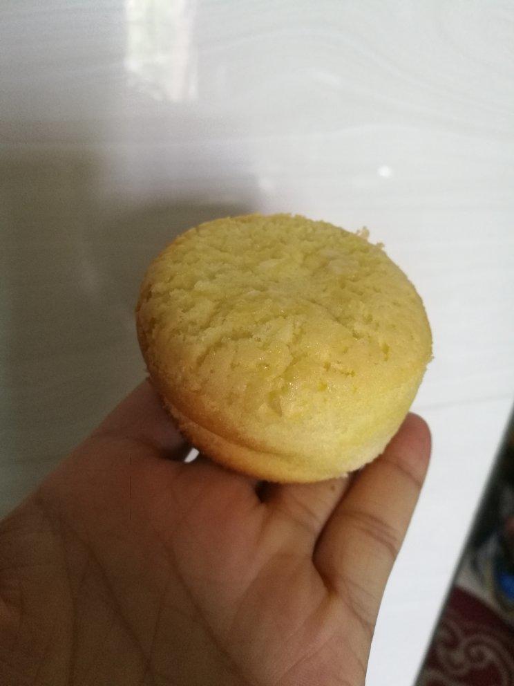海绵纸杯蛋糕