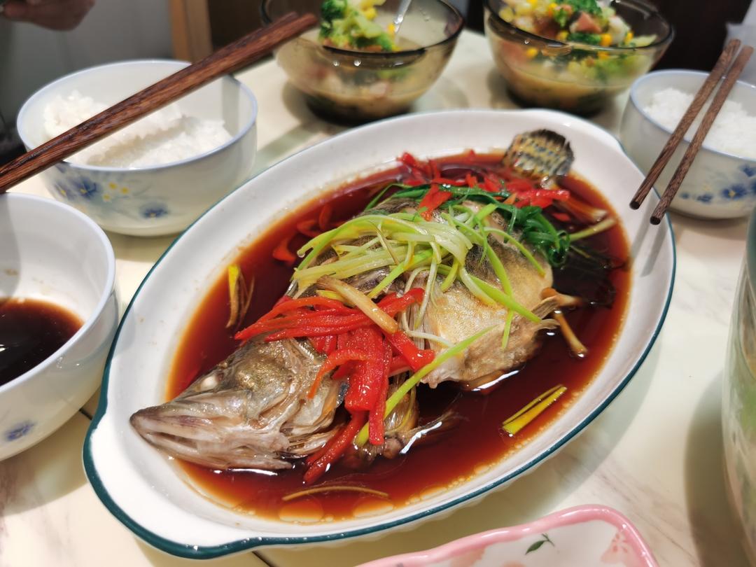 葱油鱖鱼（鲈鱼/鲑鱼）