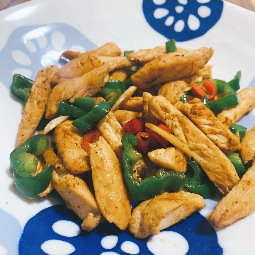 嫩滑不柴——辣椒炒鸡胸肉
