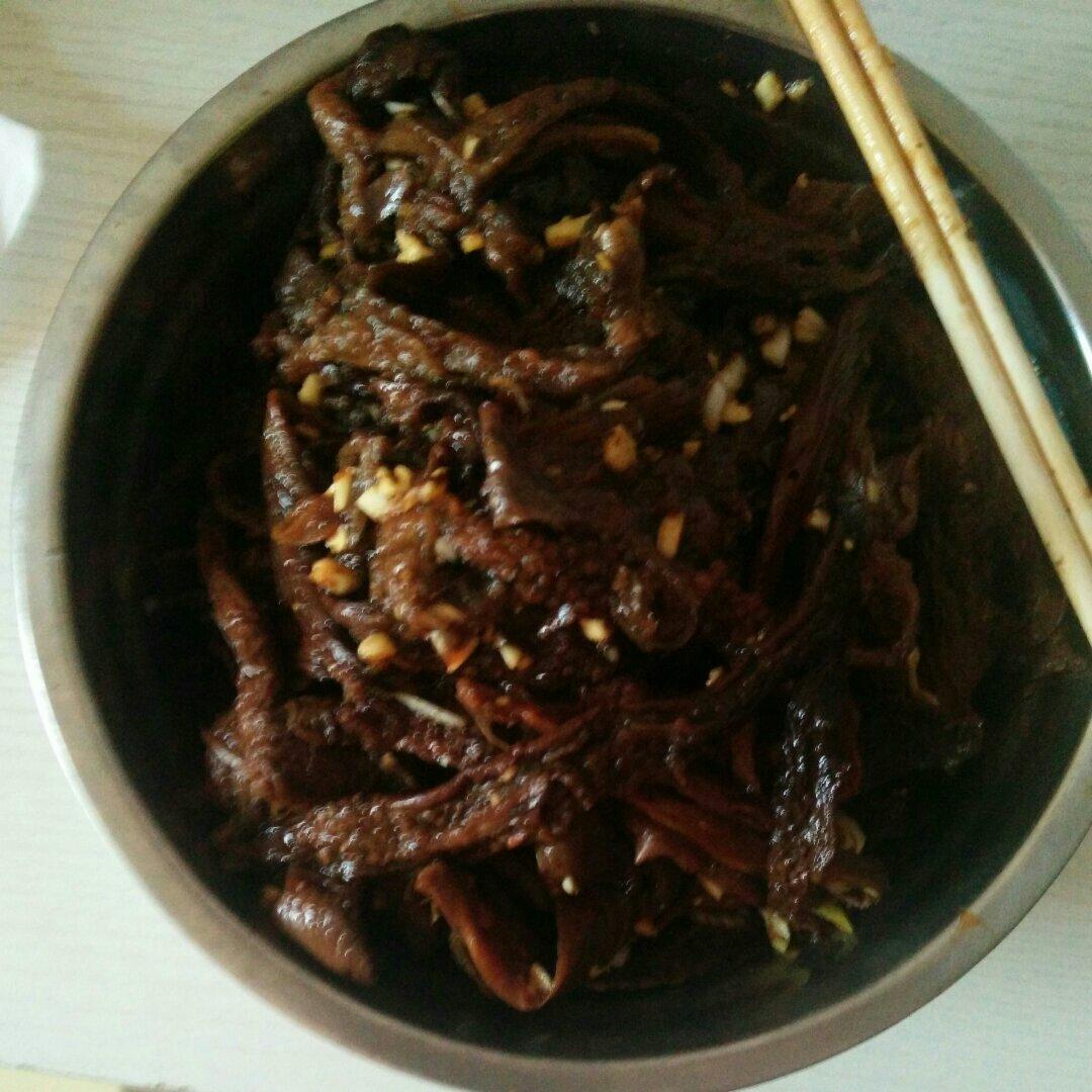 石石在在8做的凉拌茄子干