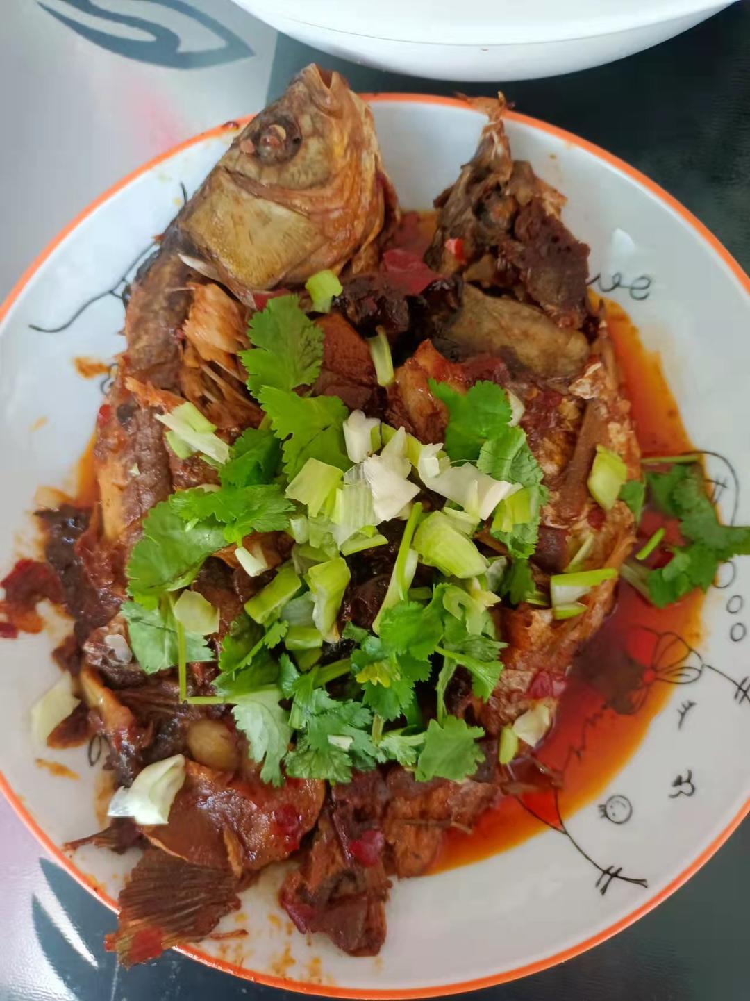 红烧鲫鱼