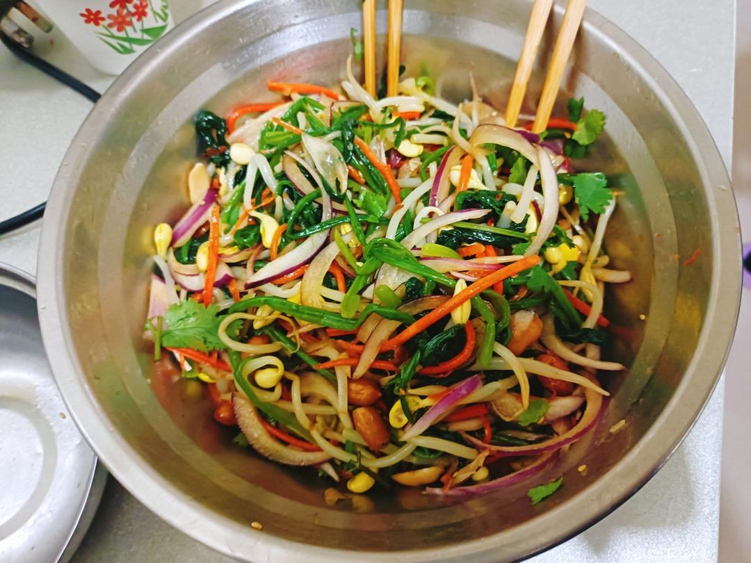 凉拌豆芽