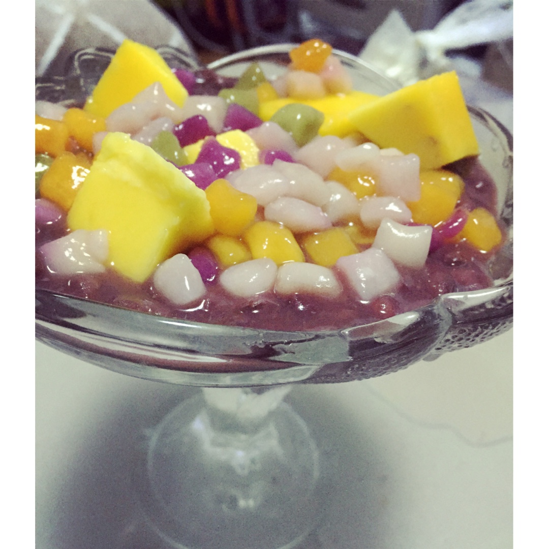 芒果圆子红豆沙