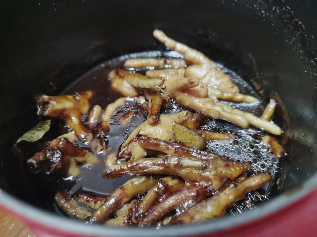 秘制红烧鸡爪