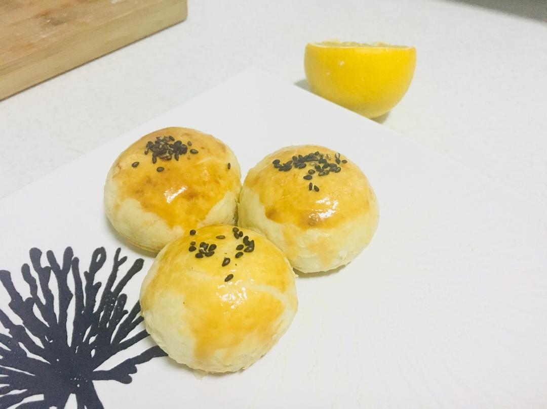 百吃不腻的蛋黄酥