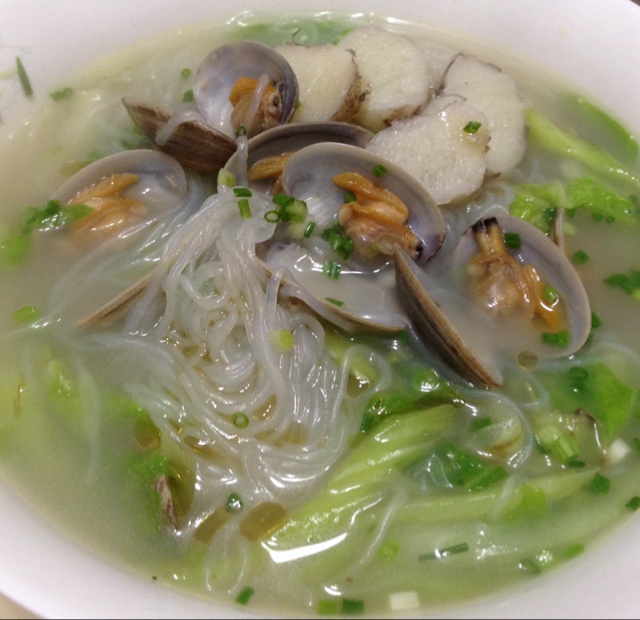 花蛤粉丝汤