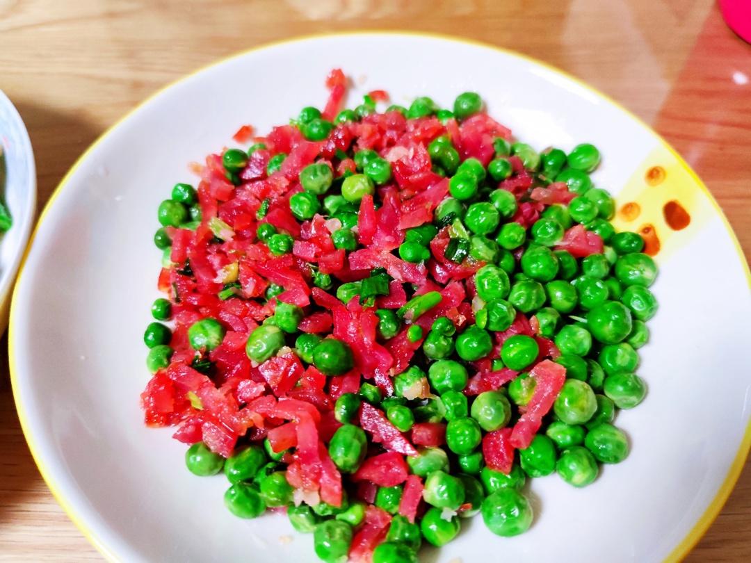 极简碧绿豌豆炒腊肠
