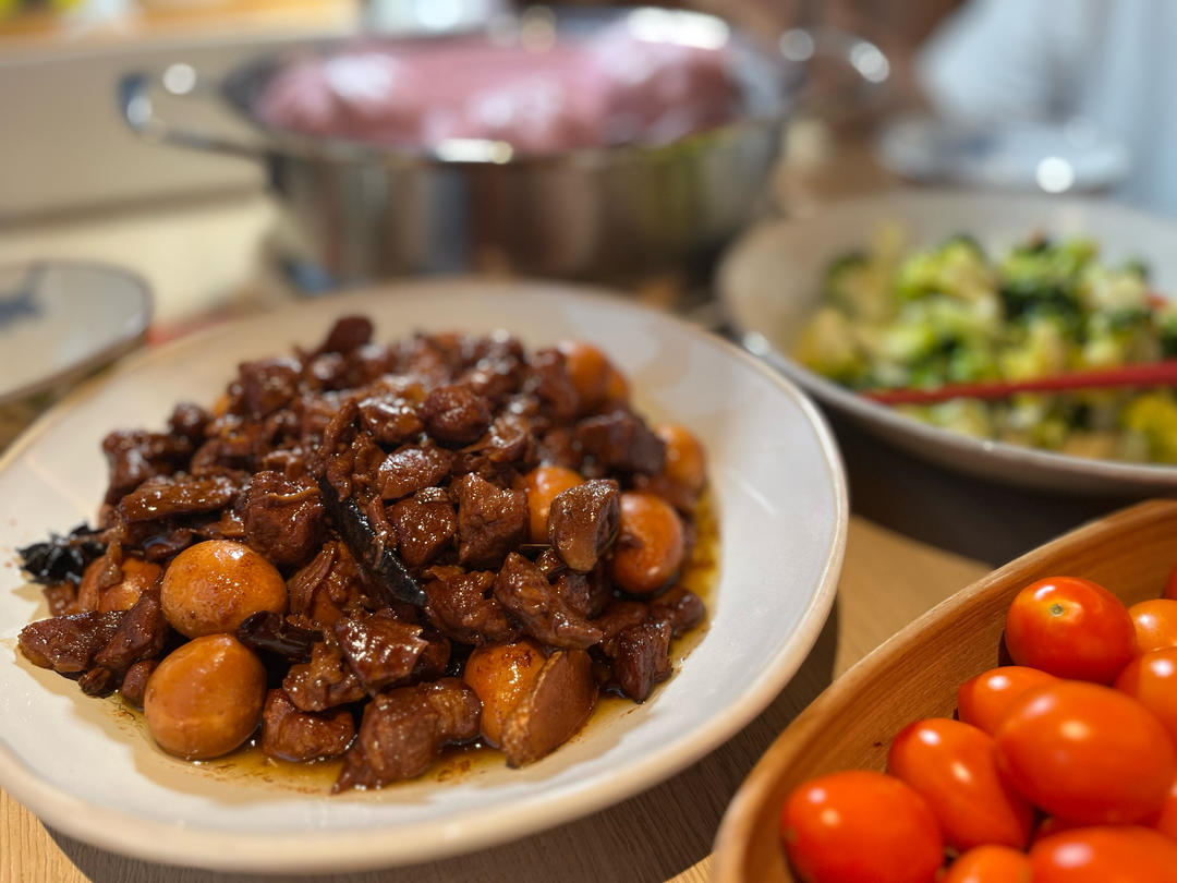 不焯水不放油的家常红烧肉