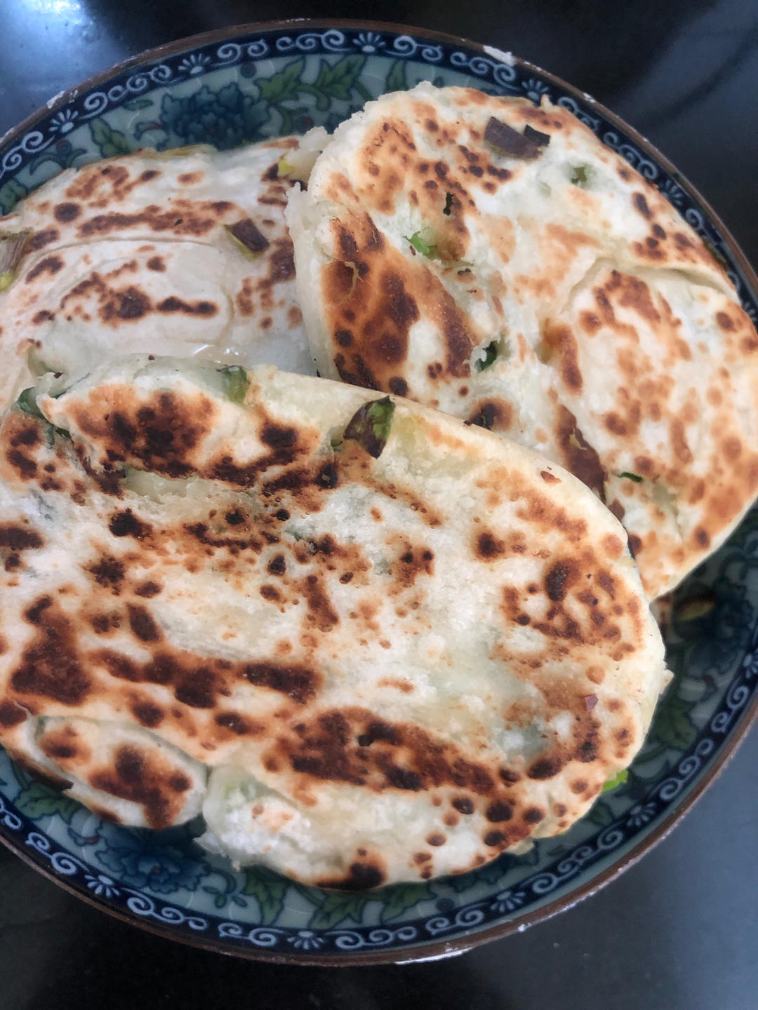 葱油饼（附外酥里嫩的技巧）