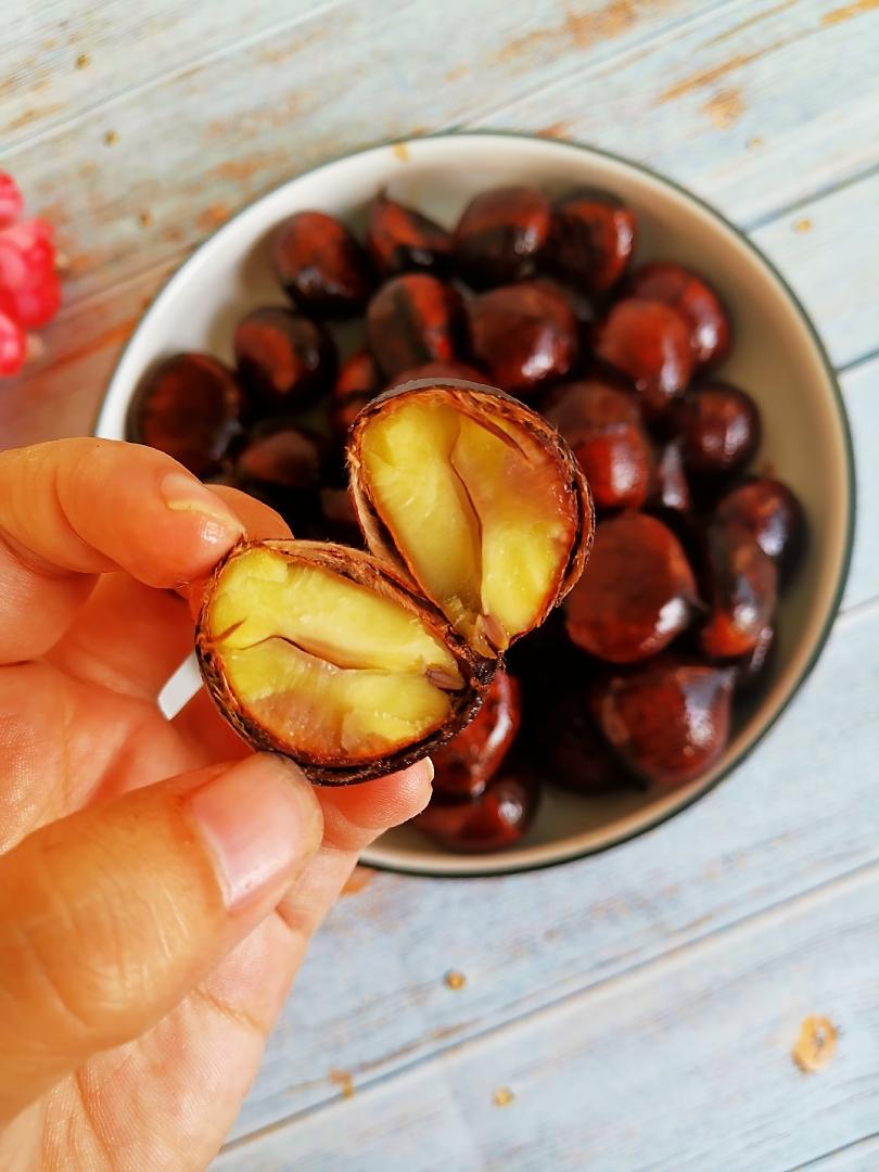 巨简单的电饭锅糖炒栗子