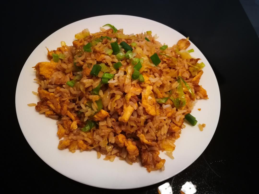 圆白菜酱油炒饭