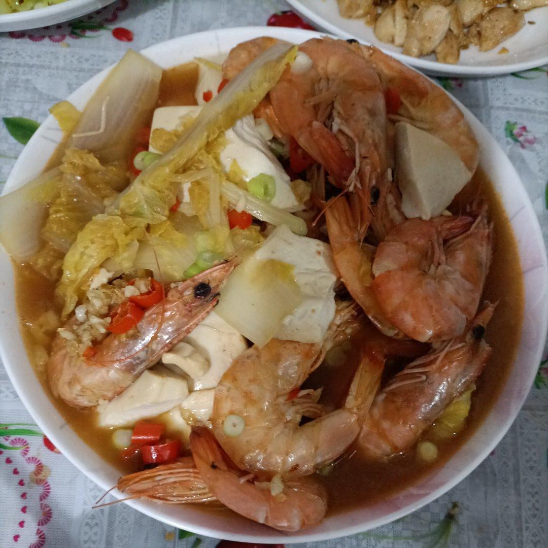 北鼎铸铁锅食谱｜鲜虾豆腐煲
