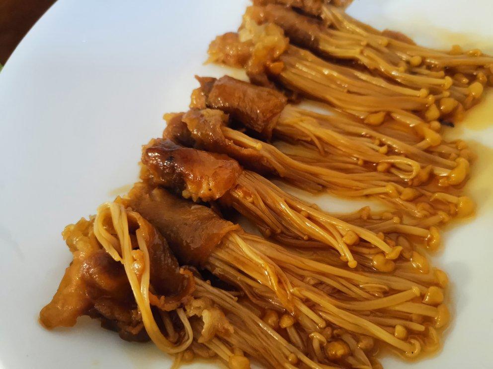 【金针菇肥牛卷】