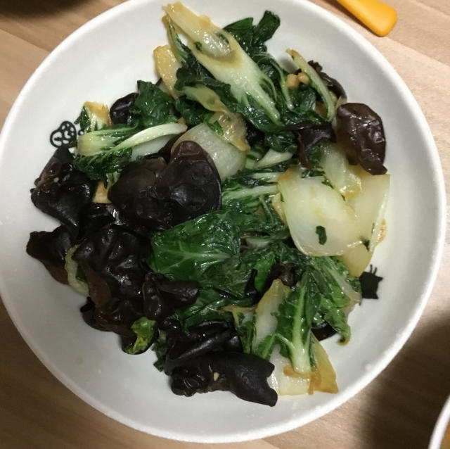 木耳奶白菜